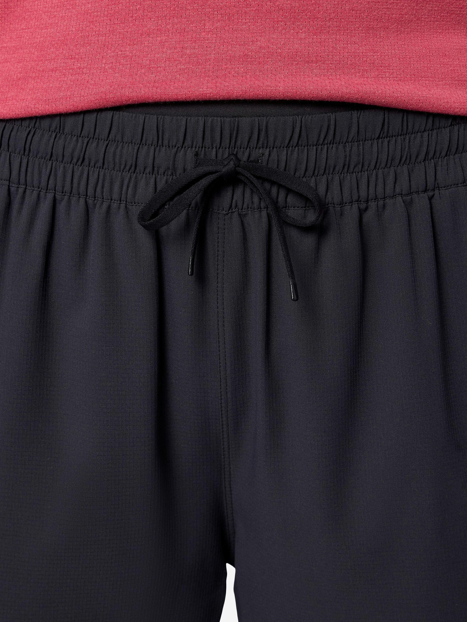 Lumina Capri Black Marmot