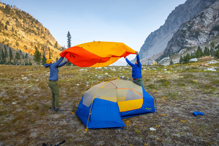 Limelight 2-Person Tent Solar/Red Sun Marmot